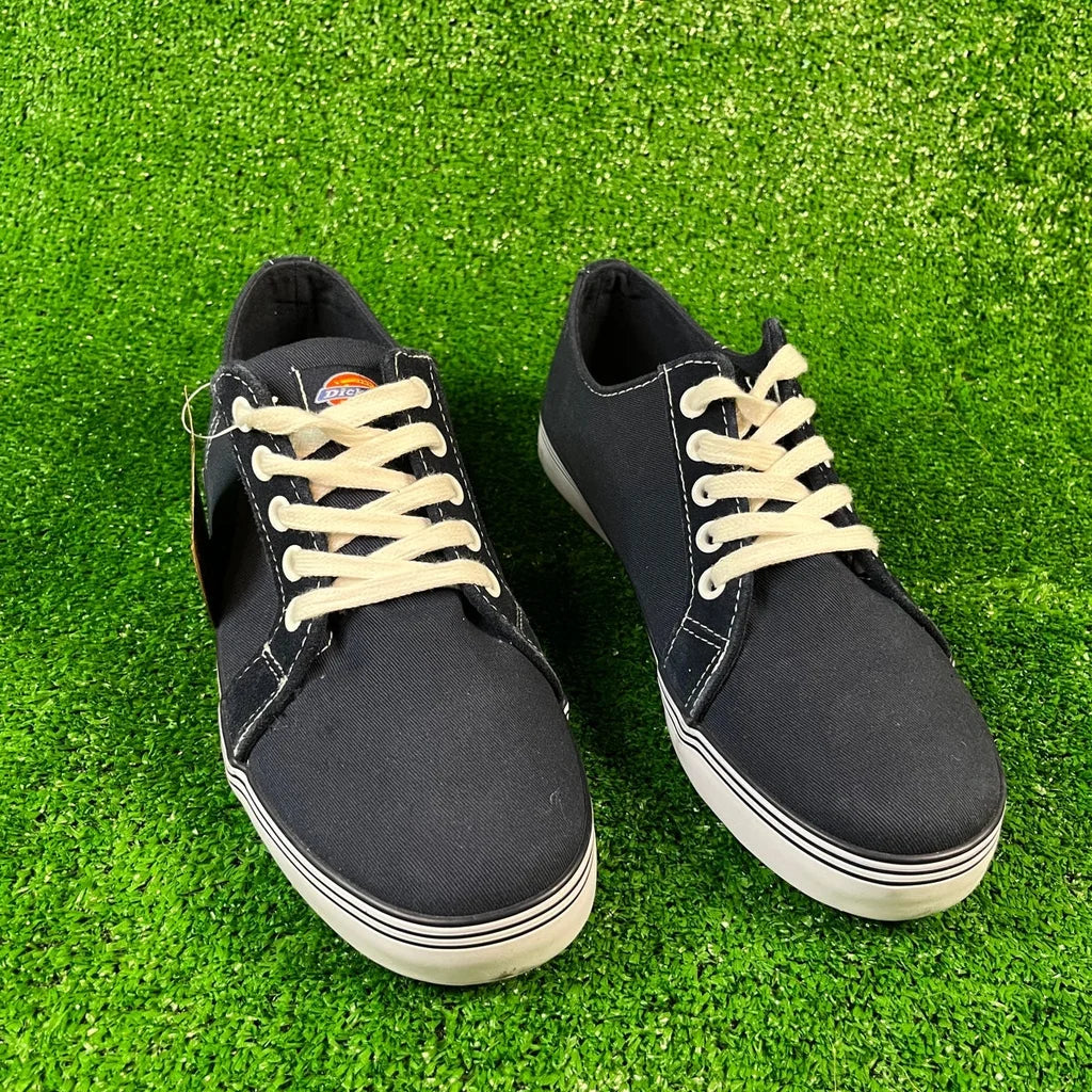 Dickies shoes |wms size 9.5| NEW