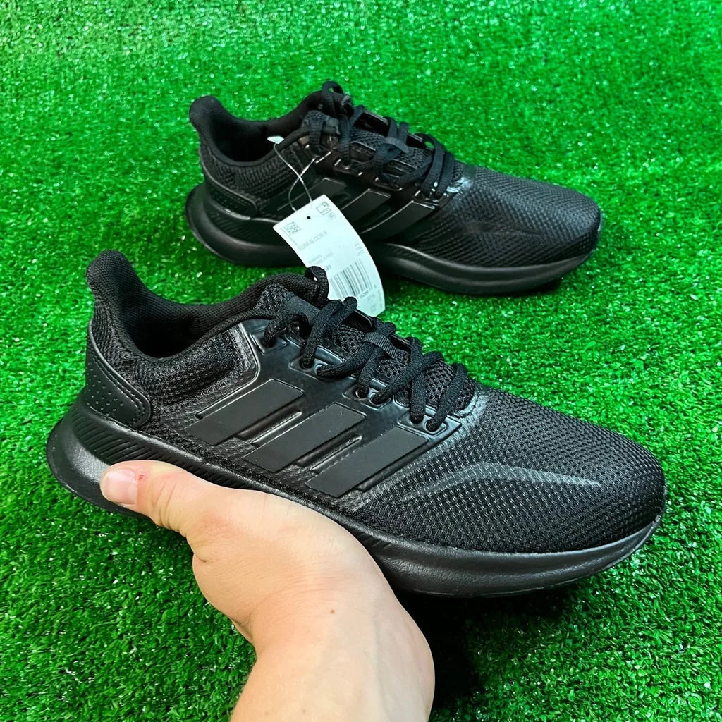 adidas Boys' Girls' Runfalcon Sneaker |Youth size 5|NEW