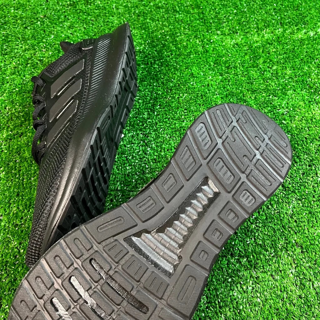 adidas Boys' Girls' Runfalcon Sneaker |Youth size 5|NEW